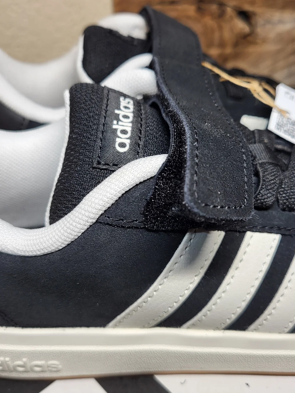 *NEW* Adidas Grand Court 00s EL C Black White Gum 